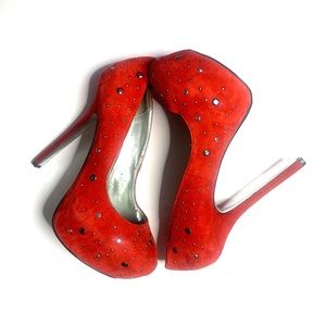Red 6 inches with platforms